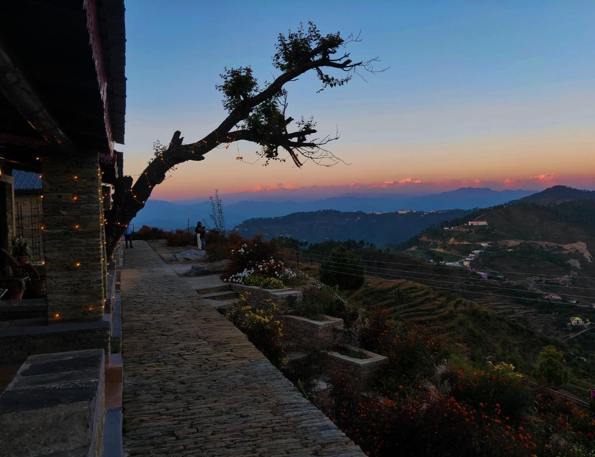 Meraki Huts Pauri ภายนอก รูปภาพ