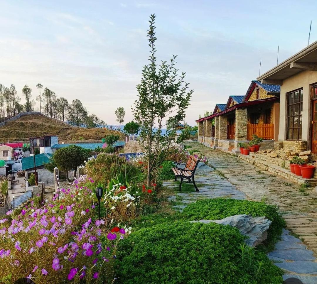 Meraki Huts Pauri ภายนอก รูปภาพ